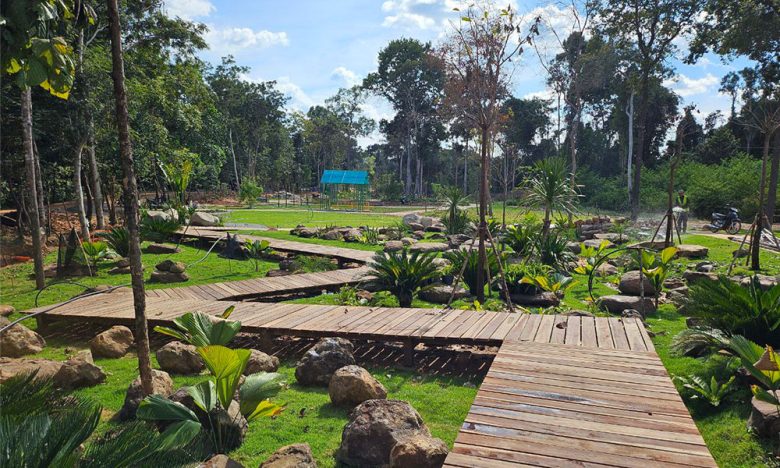 Siem Reap Rosewood Cambodia Korea Forest Recreational Site